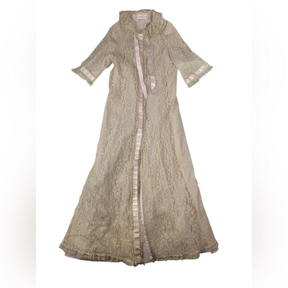vintage showcase of fashion small medium lace robe sleepwear cover ren bride